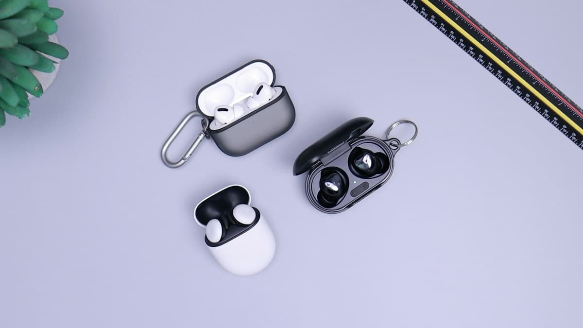 New Gen X-Bud in Pebble Case